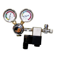 CO2 Pression reducer including Needle Valve and solenoid valve.